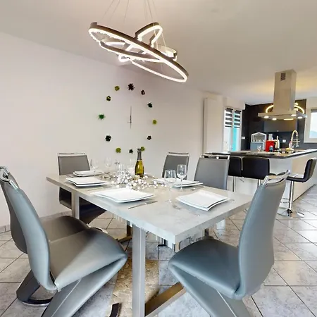 Chez Ludivine - Maison Avec Terrasse Et Parking Orbey