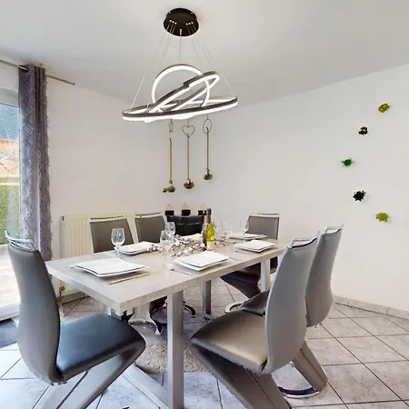 Chez Ludivine - Maison Avec Terrasse Et Parking Hébergement de vacances Orbey