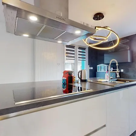 Chez Ludivine - Maison Avec Terrasse Et Parking Hébergement de vacances