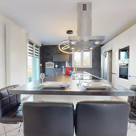 Chez Ludivine - Maison Avec Terrasse Et Parking Hébergement de vacances Orbey