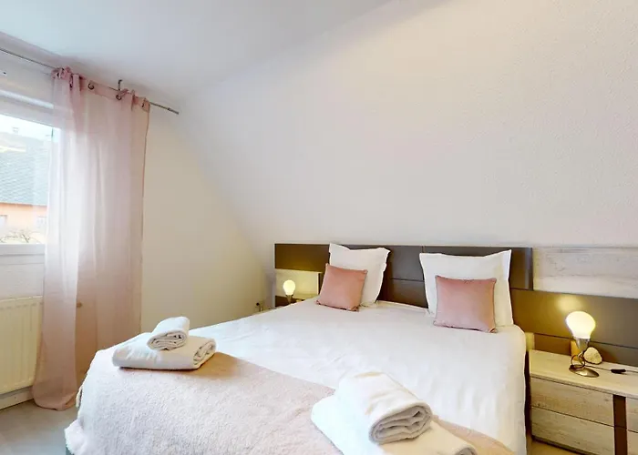 Nyaraló Chez Ludivine - Maison Avec Terrasse Et Parking *